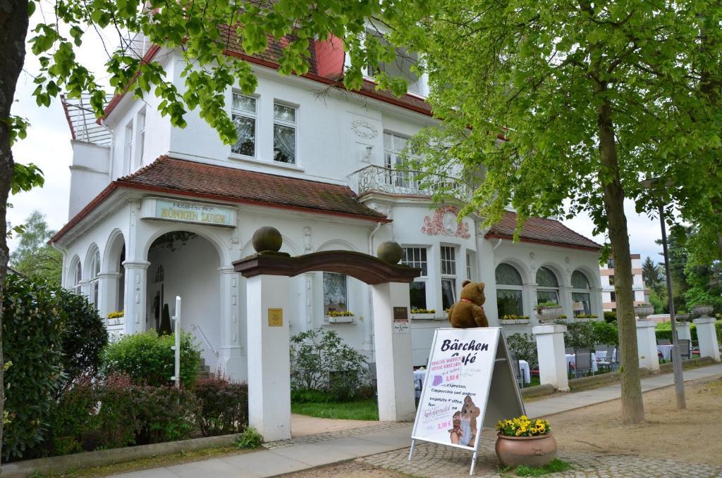 Hotel Villa Konigin Luise Bad Pyrmont Exterior photo