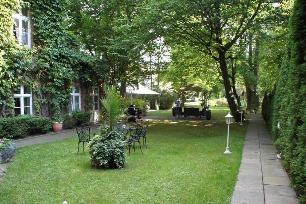 Hotel Villa Konigin Luise Bad Pyrmont Exterior photo